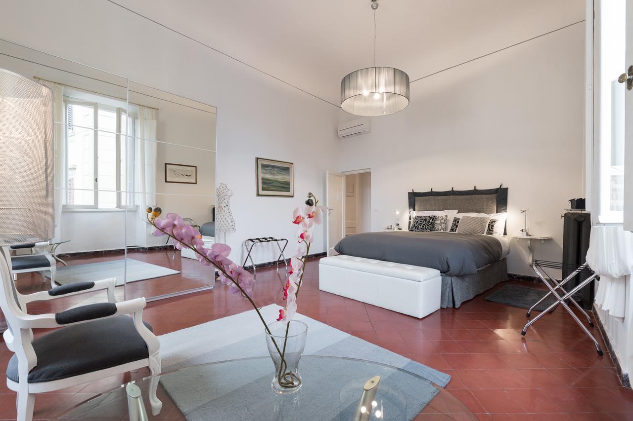 Old Bridge: Historical And Chic Apartment Флоренція Екстер'єр фото