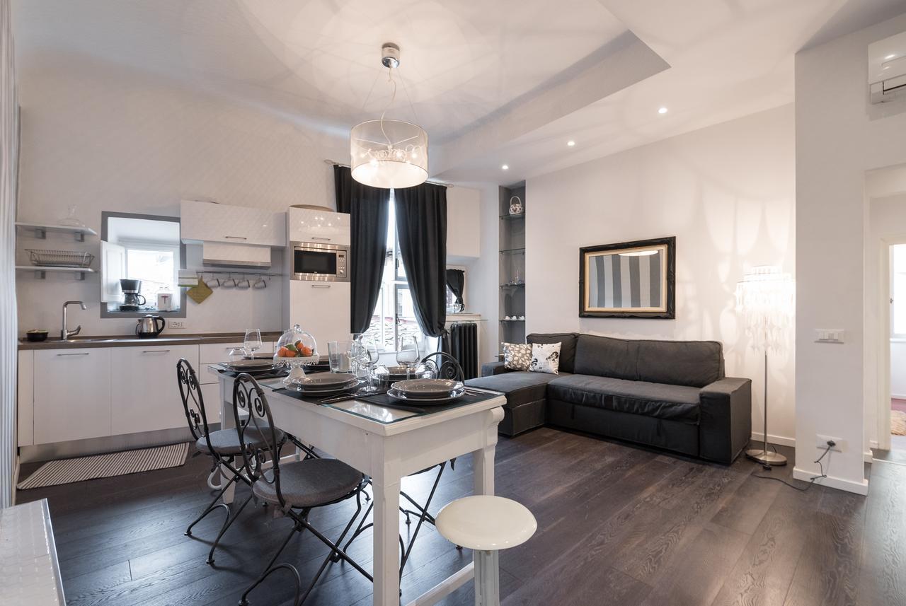 Old Bridge: Historical And Chic Apartment Флоренція Екстер'єр фото
